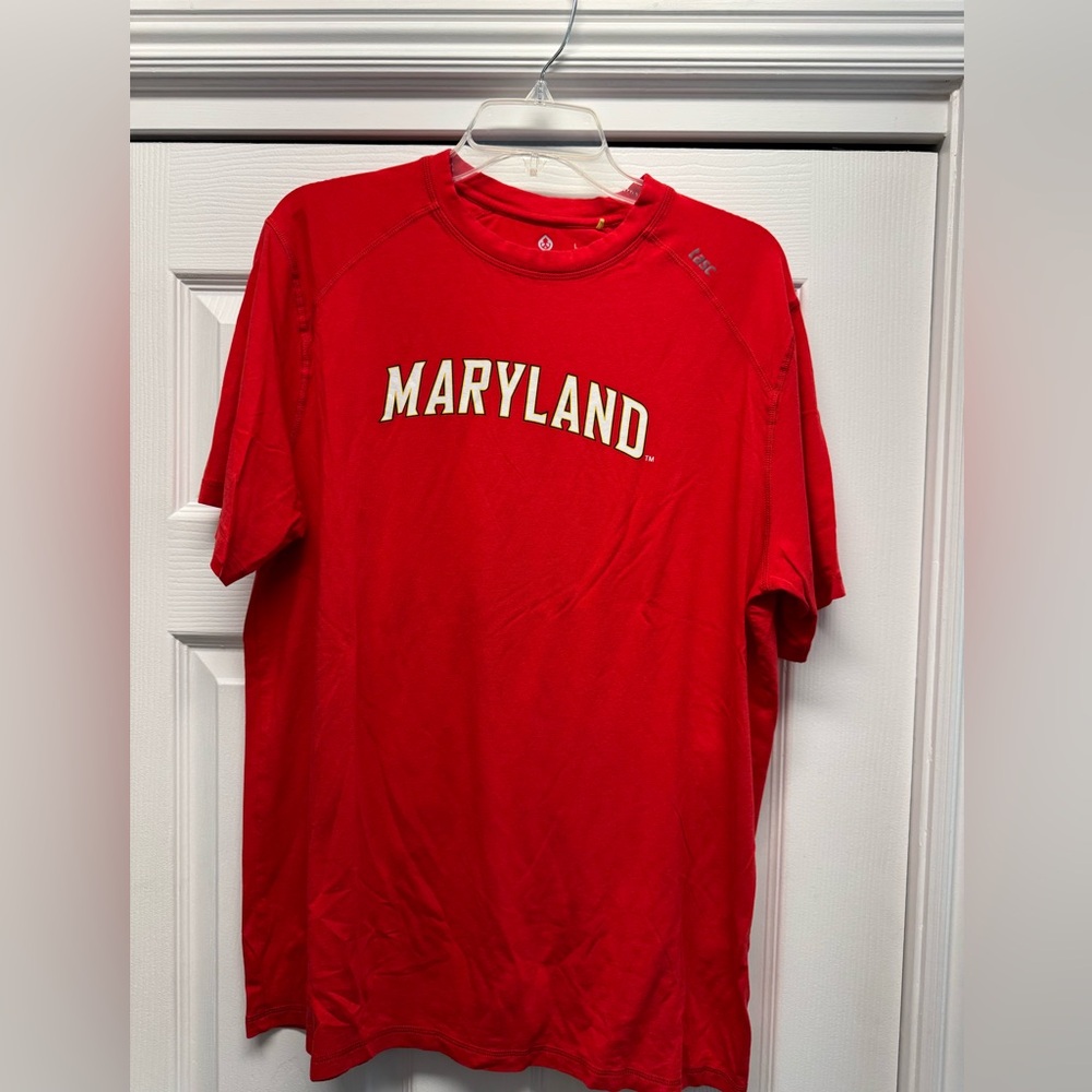 TASC brand Men’s Large Maryland T-Shirt. Red.
